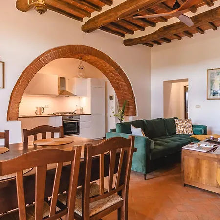 Charming Close To With Garden And Pool *
