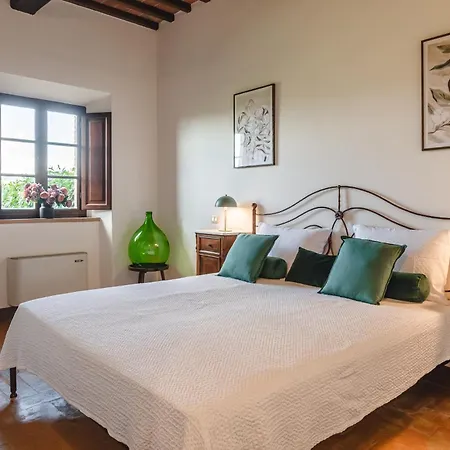 Διαμέρισμα Charming Close To With Garden And Pool *